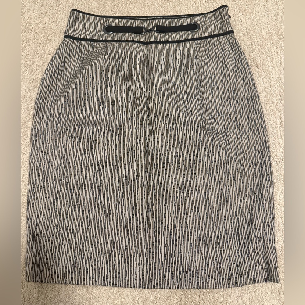 Women’s Nordstrom Classiques Entier tweed skirt Cream‎ And Black size 8